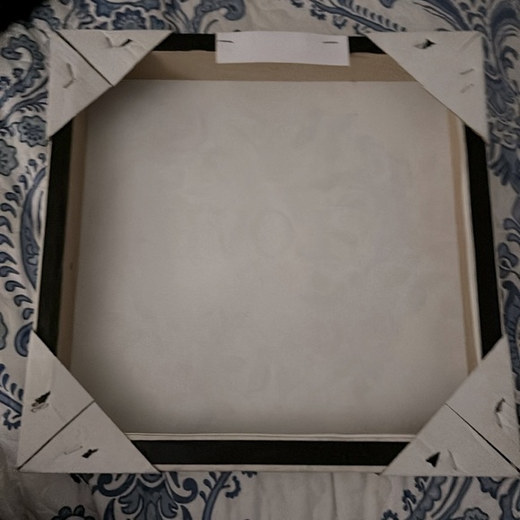 12” x 12” Canvas Wrap Frame LOVE In Heart and Roses NWOT Bundle Only Item - Picture 3 of 3